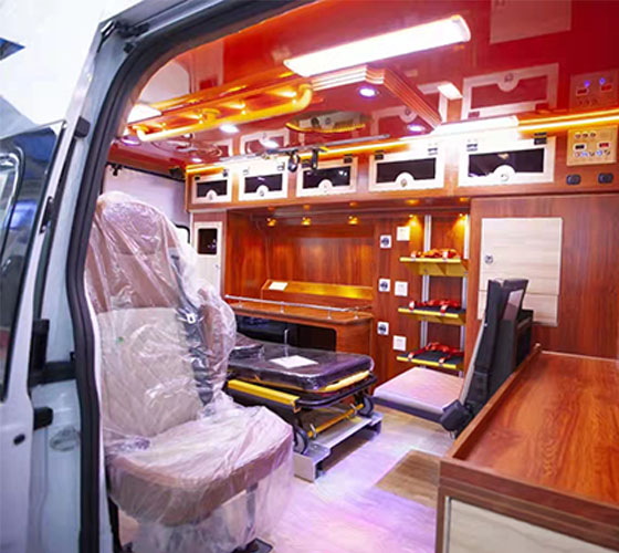 精河县车辆内部展示