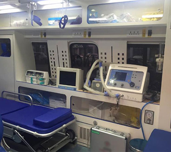 精河县车辆内部展示